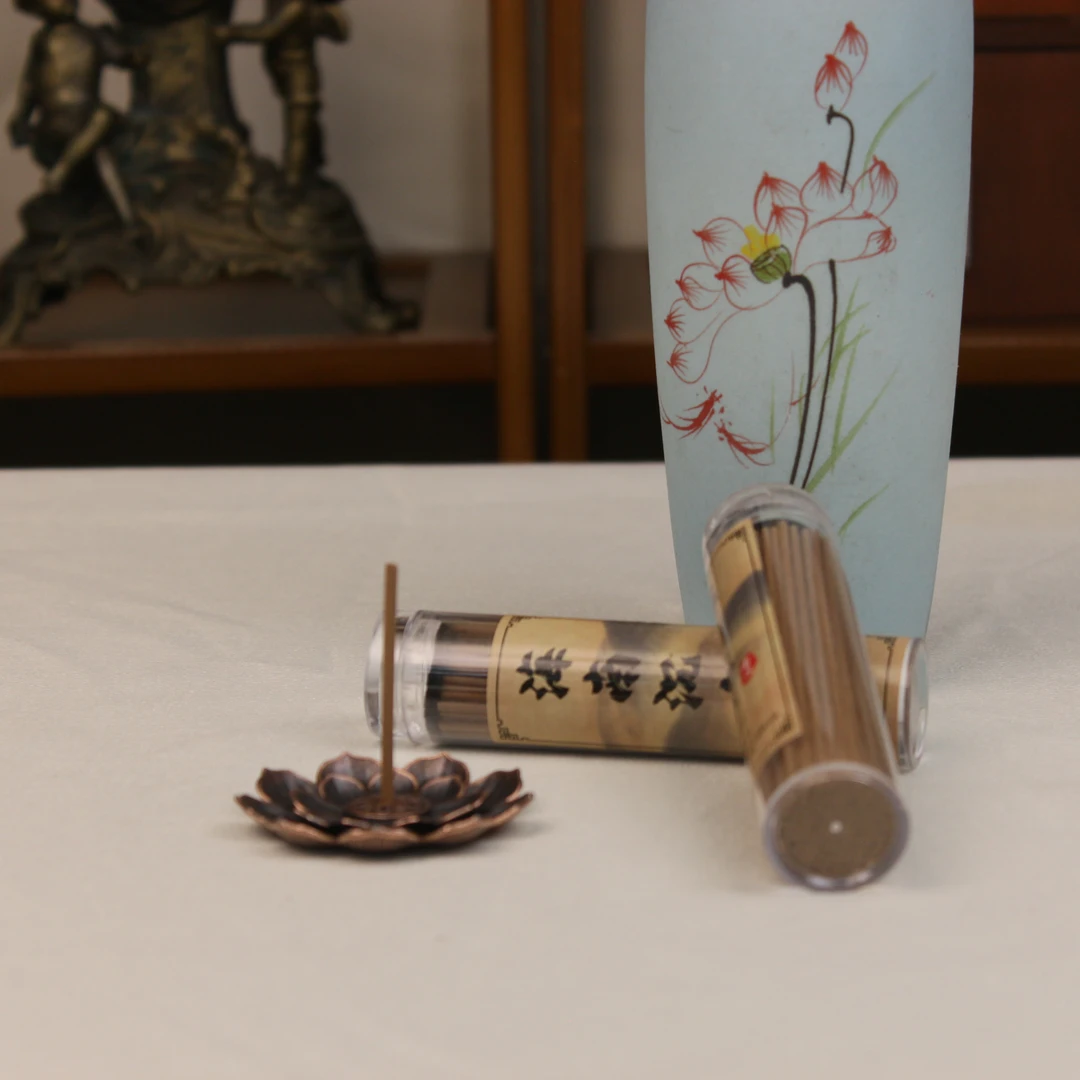 一管海南沉香莲花香插