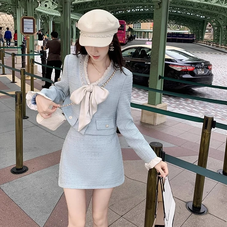 鱼兔子的兔子春秋新款V领洋气减龄两件套女小香风穿搭时尚套装裙