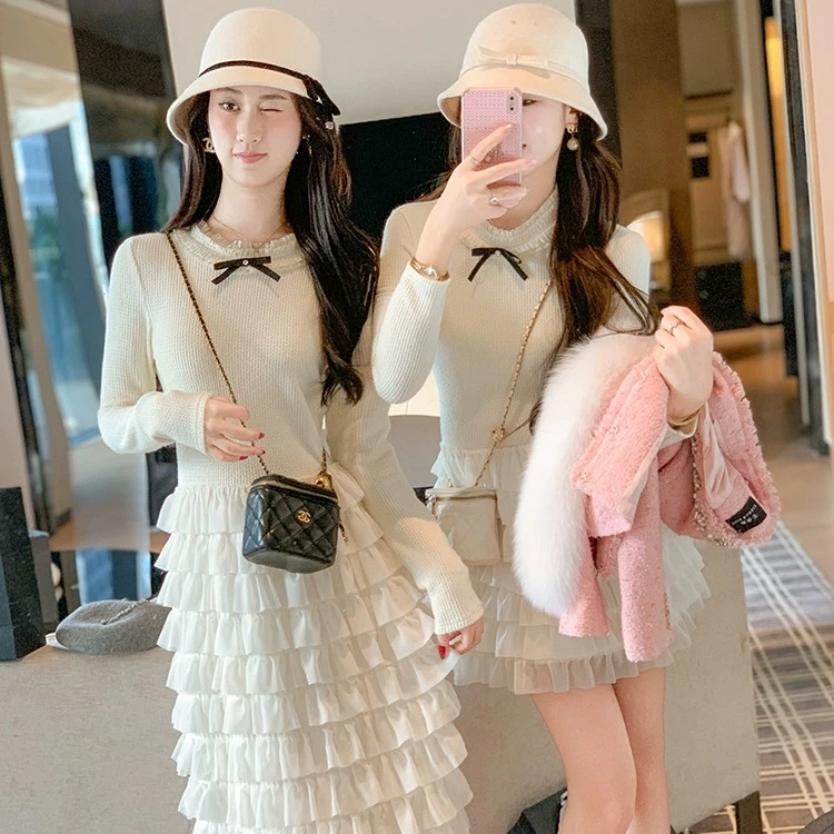 鱼兔子的兔子网纱拼接针织连衣裙女秋冬2025新款修身蛋糕打底裙子