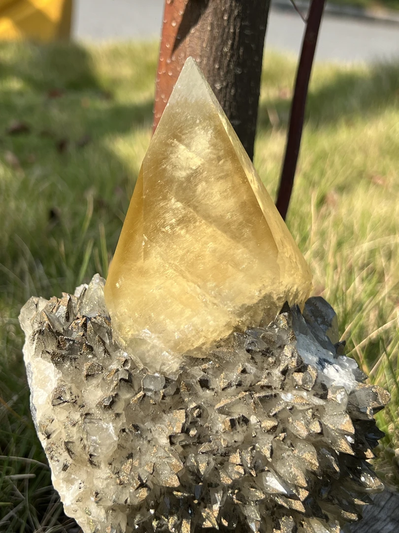 晶喜一物一拍 原石标本摆件