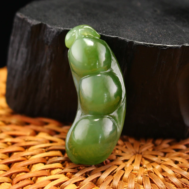 和田玉碧玉四季豆吊坠