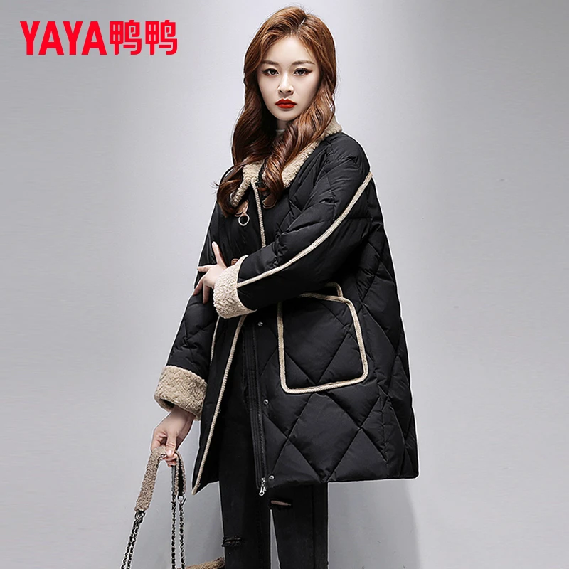 YAYA/鸭鸭冬季2024新款气质时尚翻领宽松中长款保暖羽绒服外套女