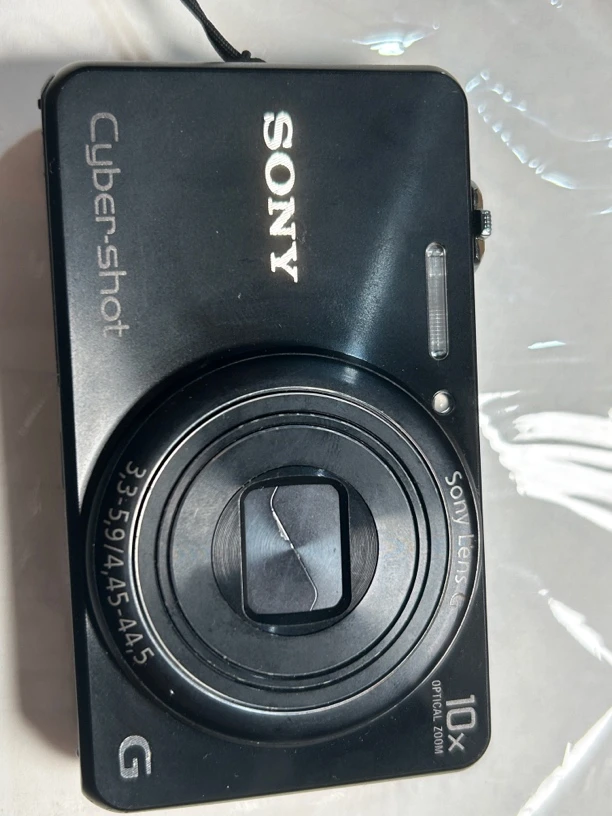 9新 Sony/索尼  WX200（二手商品售出No退No换）外壳有裂痕