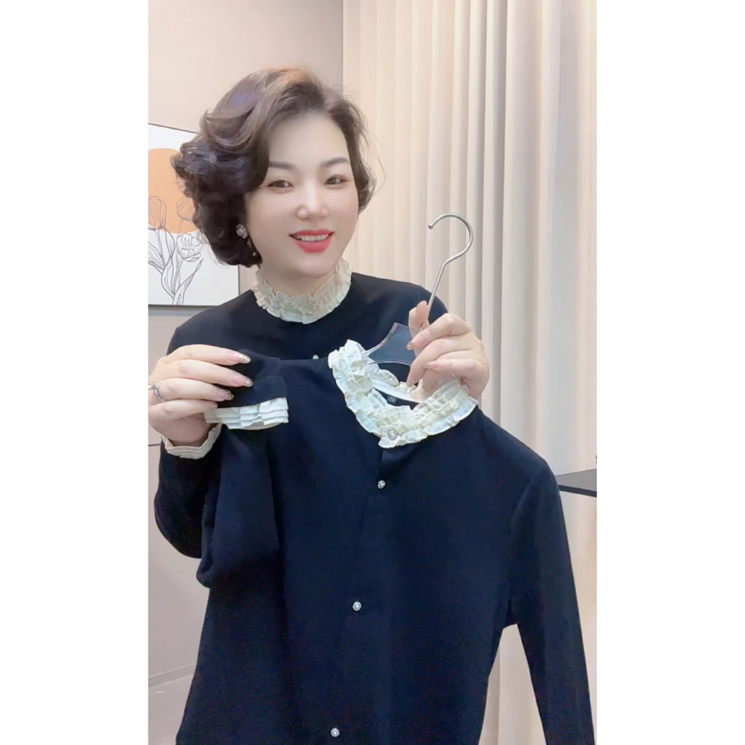 《林依上新》8237洋气网红长袖针织衫百搭时尚女士毛线针织衫显瘦