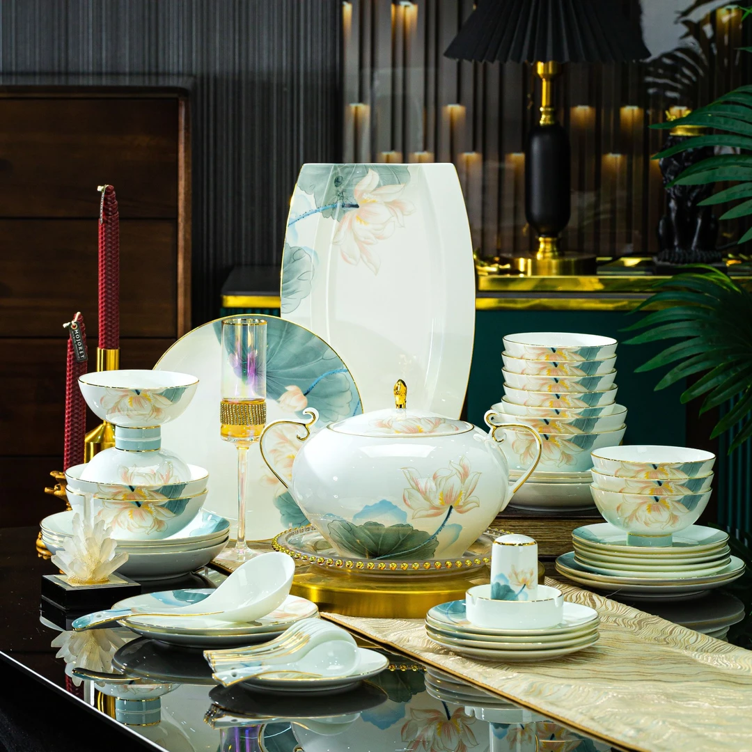 【出水芙蓉】60件骨瓷景德镇国风高颜值餐具家用送礼碗盘碟高档套装