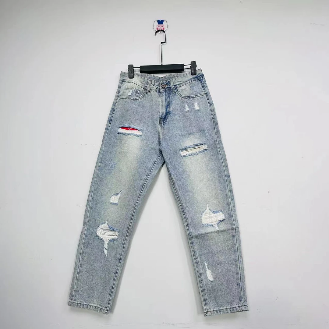 【大小王】Ripped Jeans 美式红色衬布水洗破洞牛仔九分裤