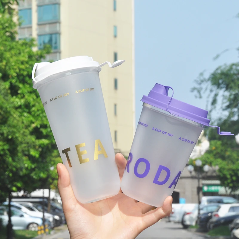 90口径磨砂注塑奶茶杯子一次性网红饮料塑料杯带盖500ml商用定制1