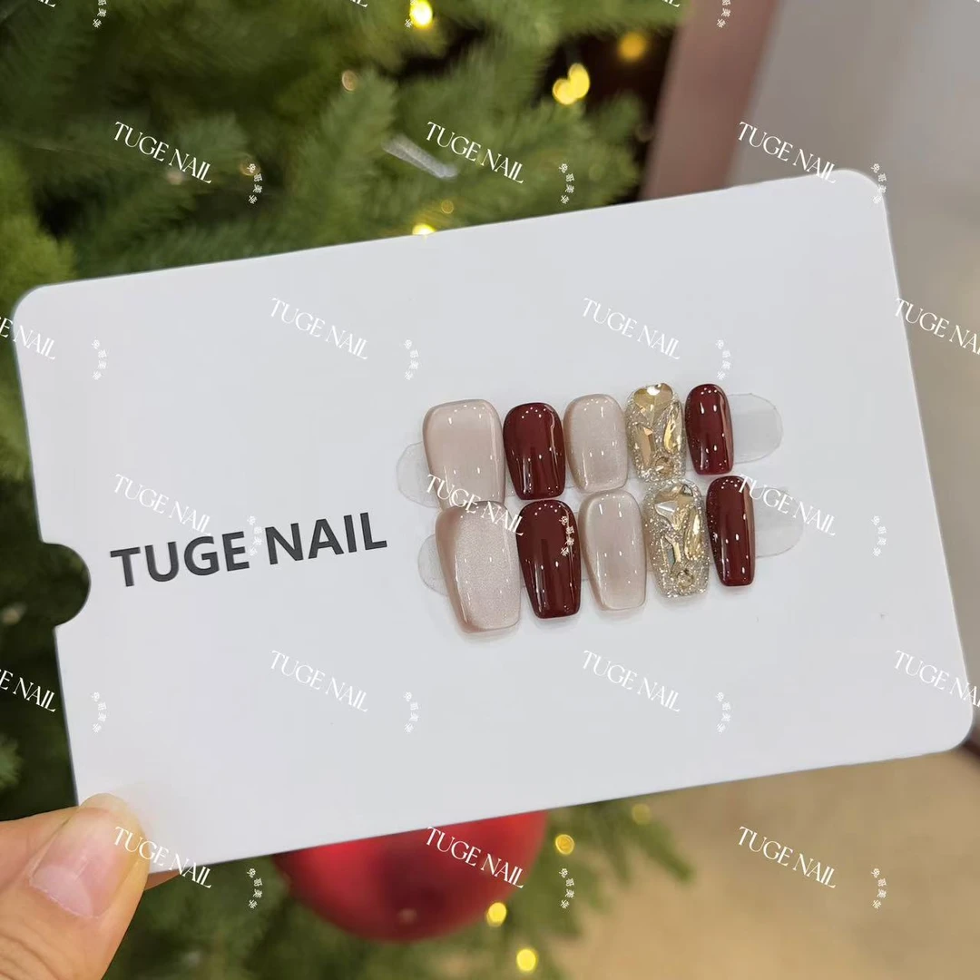 TugeNail“红豆”秋冬氛围感猫眼美甲极简复古穿戴美甲笑笑专属
