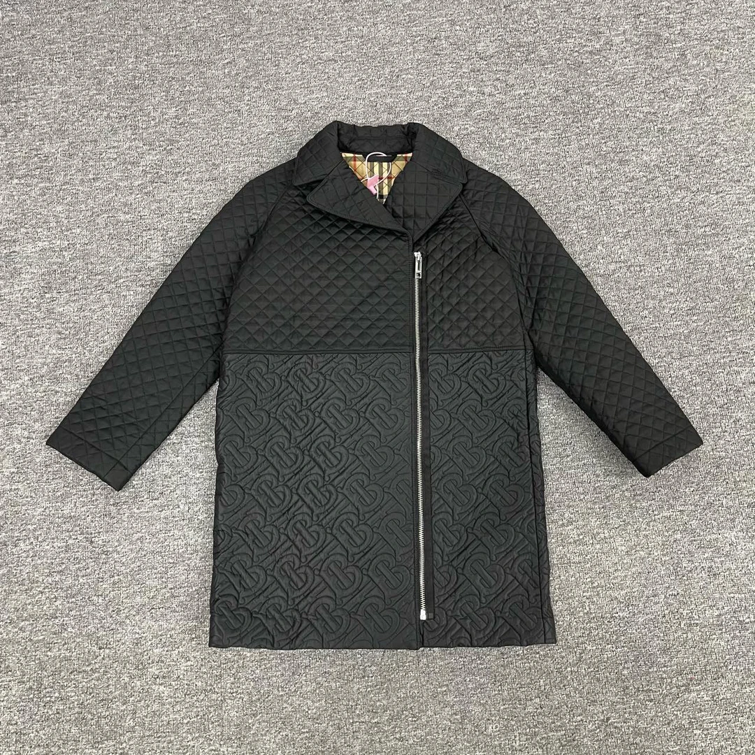99新 BURBERRY/博柏利 Burberry 满印棉服 10y
