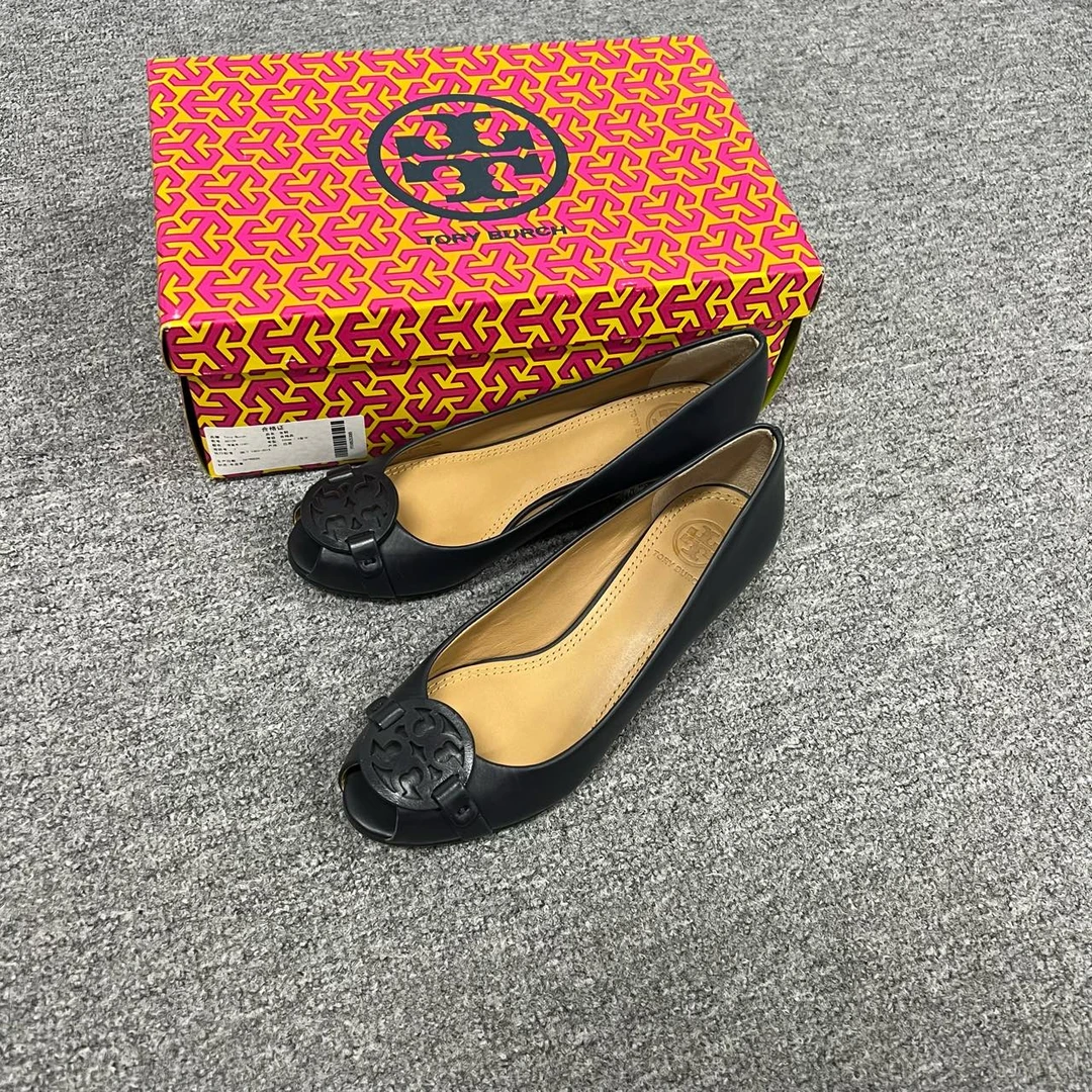 99新 TORY BURCH/汤丽柏琦 tory burch黑色坡跟单鞋 6 码