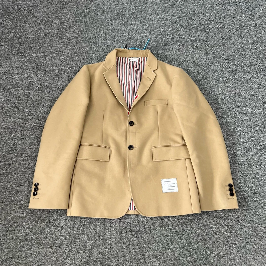 99新 THOMBROWNE tb 卡其色西装 1码
