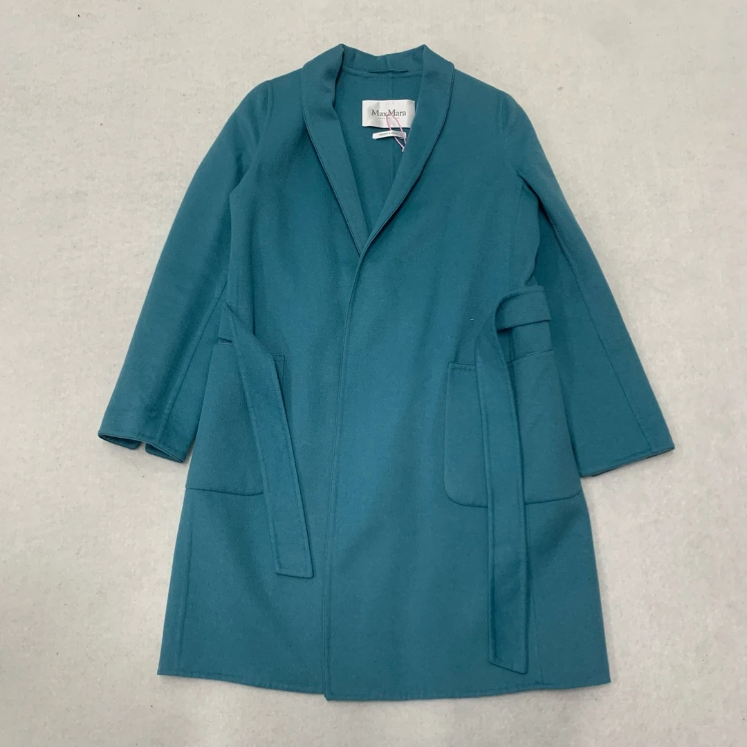 99新 AMIPARIS maxmara 湖蓝 大衣 38码 主线