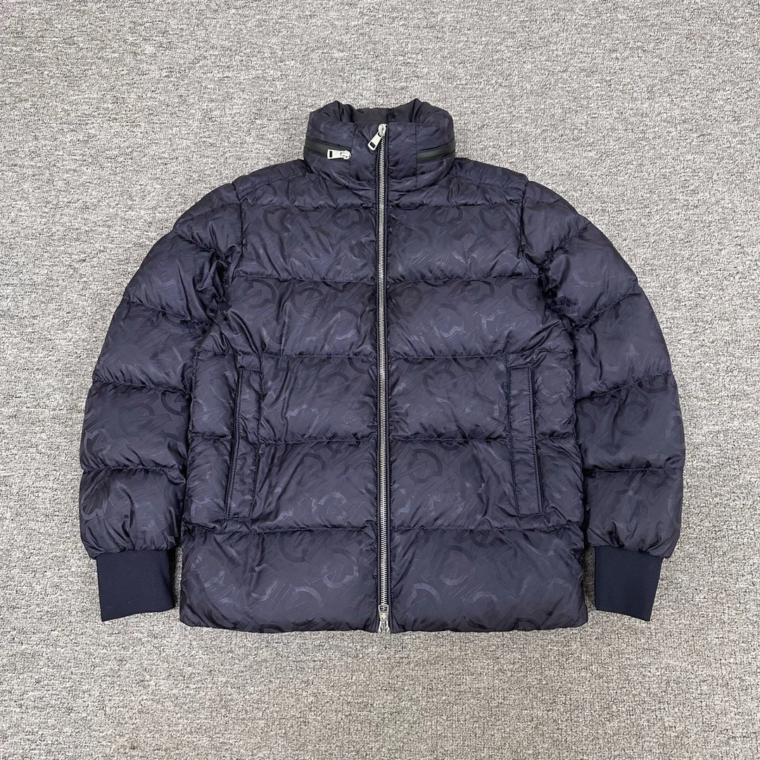 99新 MONCLER 蒙口 满印 羽绒服 0码