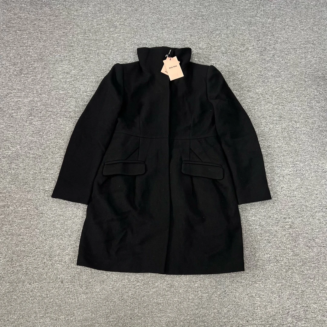 全新未使用 MIU MIU/缪缪 miumiu 黑色大衣 44码