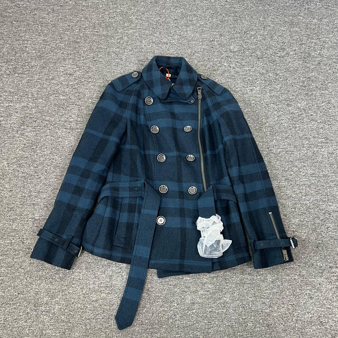 99新 BURBERRY/博柏利 Burberry 格子大衣 uk8