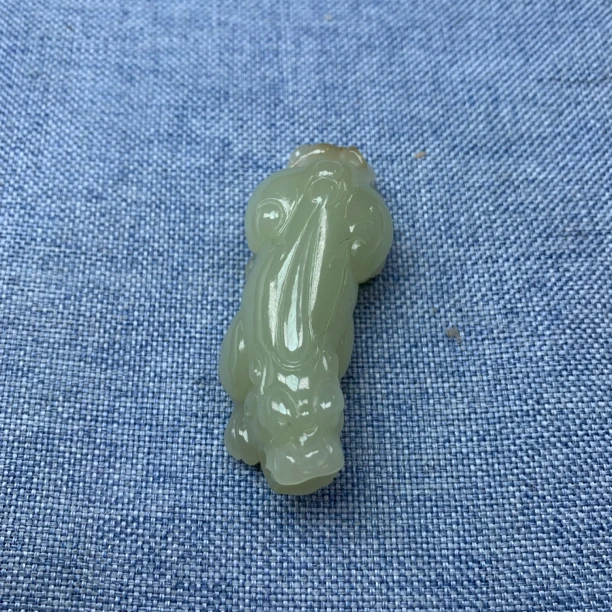 天然和田玉天禄貔貅冰底苏工精雕精美挂件招财百搭貔貅吊坠细腻