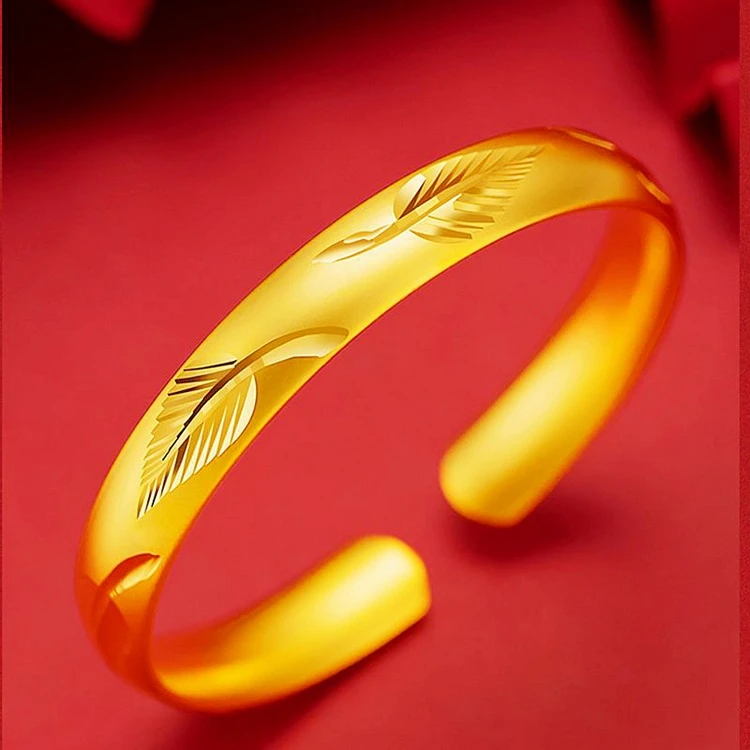 合金手镯 女饰品实心可调节经典妈妈古法加厚手镯素款生肖金色