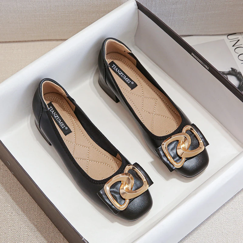 法式气质粗跟单鞋女2024新款方头软面久站不累瓢鞋大码女鞋41一43