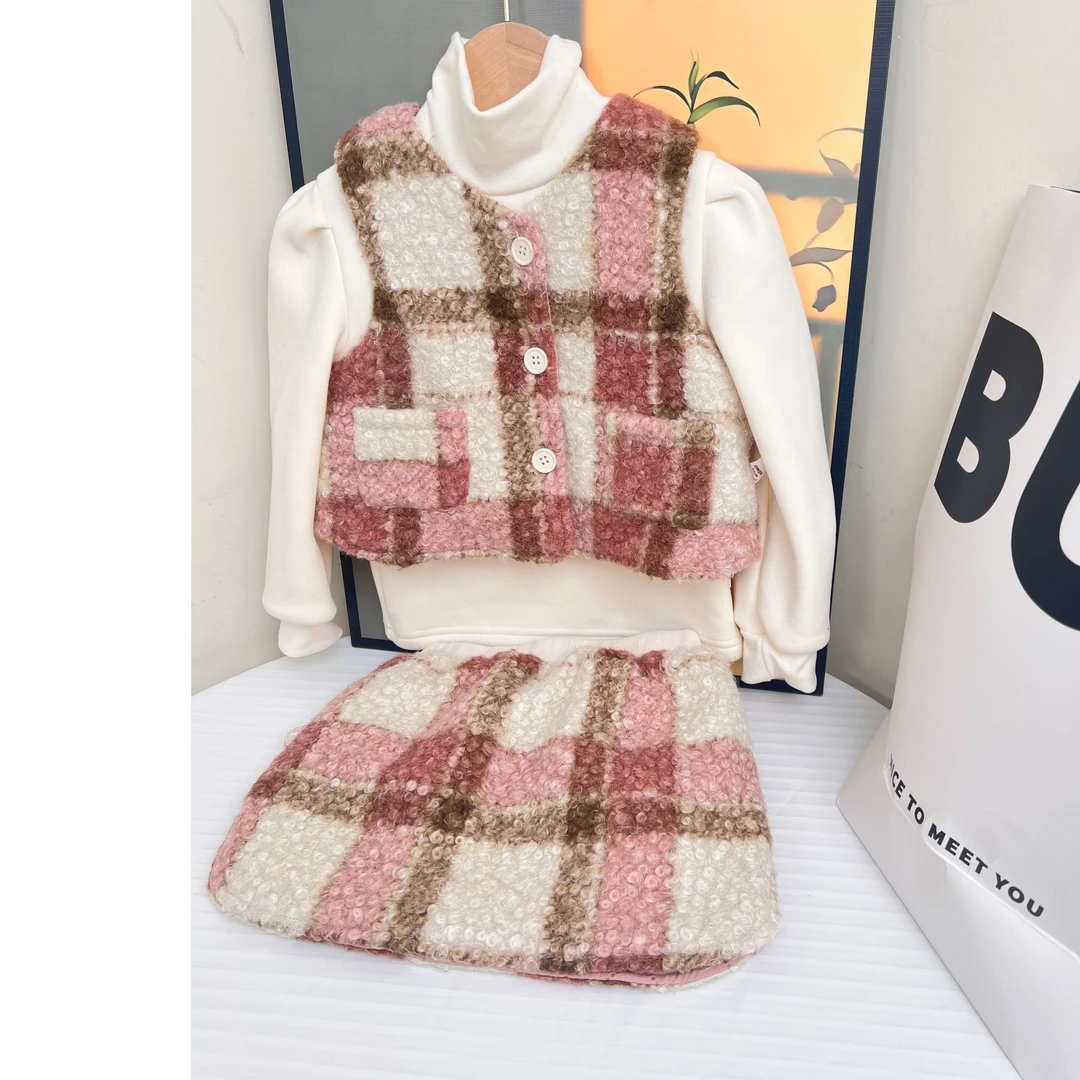 秋冬新款女童小香风马甲洋气女宝宝圣诞新年格子小香风套装儿童