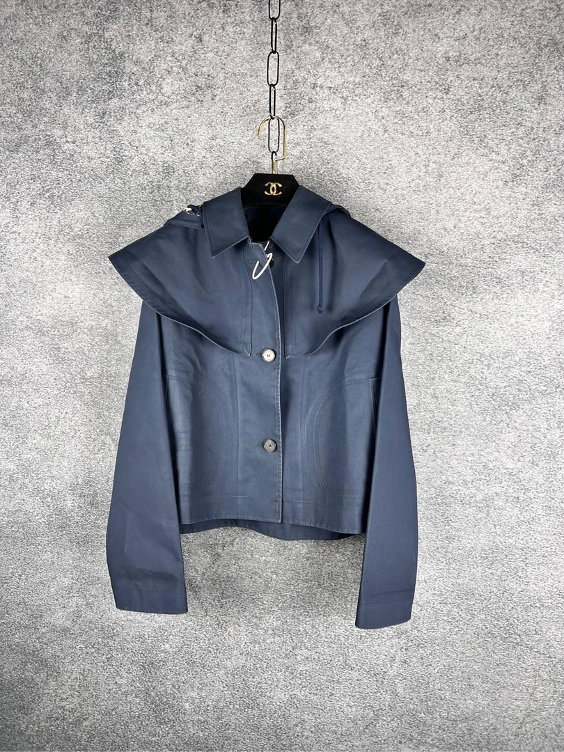 CZF0045/迪奥/Dior/内里满印斗篷外套/公价30000/99新/尺码40