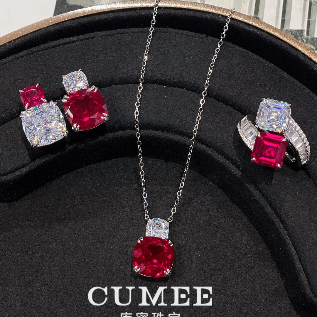 925银耳饰 简约轻奢款 时尚晚宴活动穿搭培育合成红宝AB款.银镀金