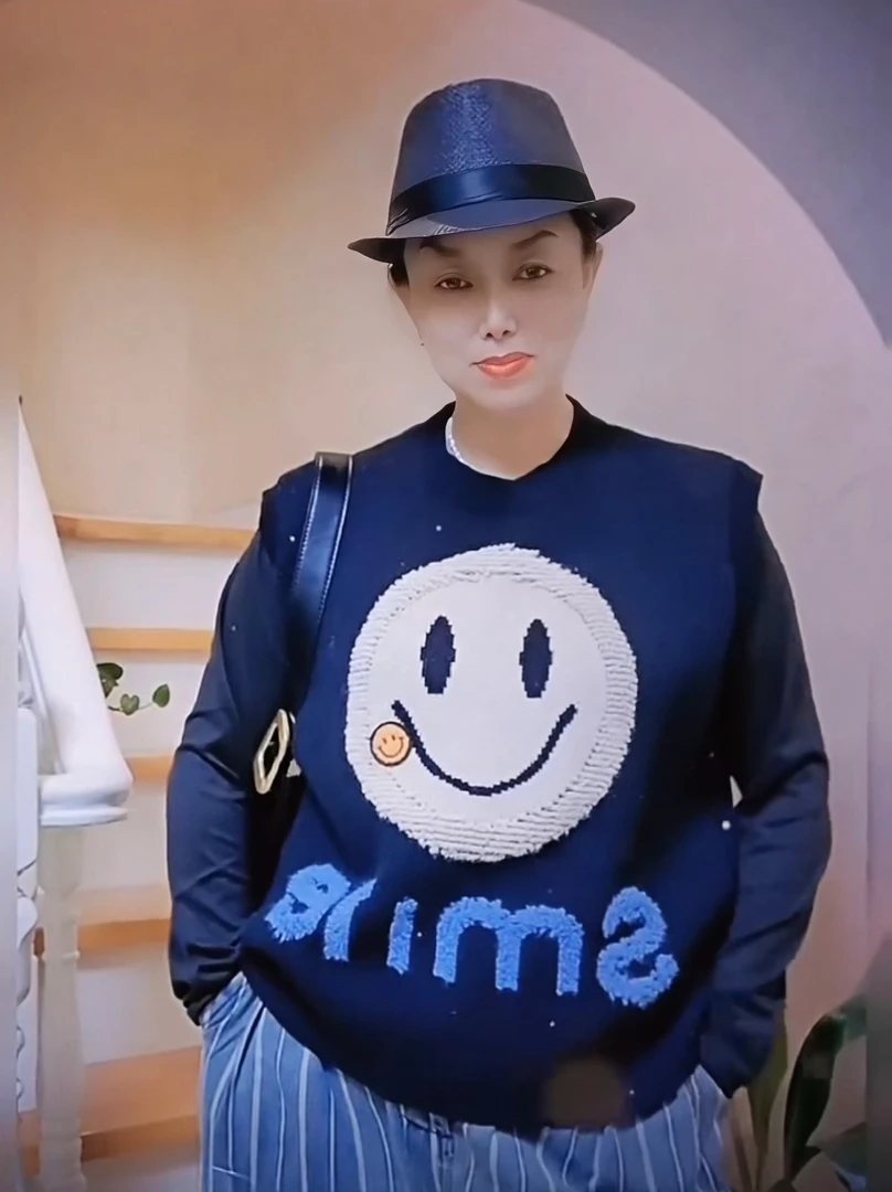 晓晏_服饰 时尚休闲百搭加厚款针织双编背心