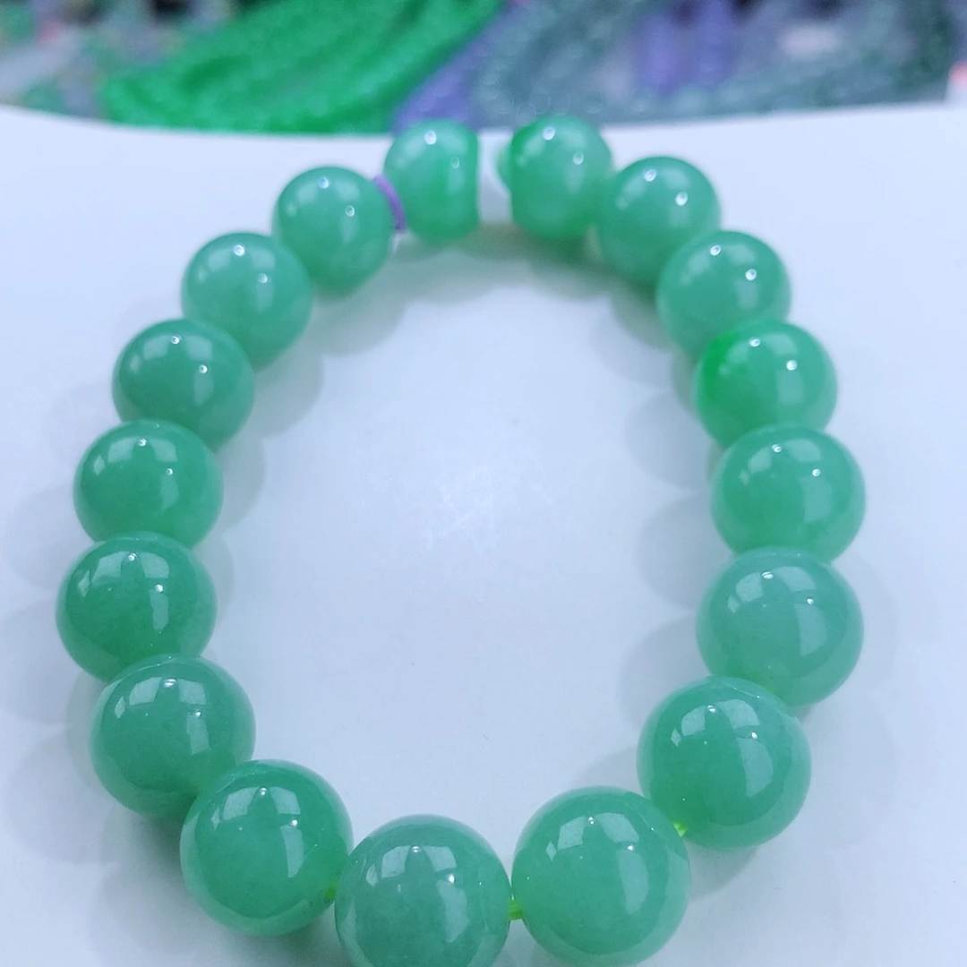 翡翠手链未镶嵌卡12mm
