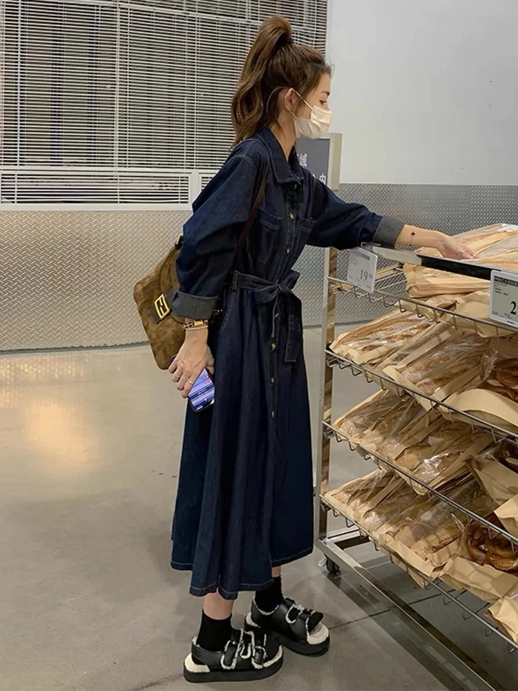 法式复古牛仔衬衫长袖连衣裙女秋装2025新款高级感收腰气质长裙子