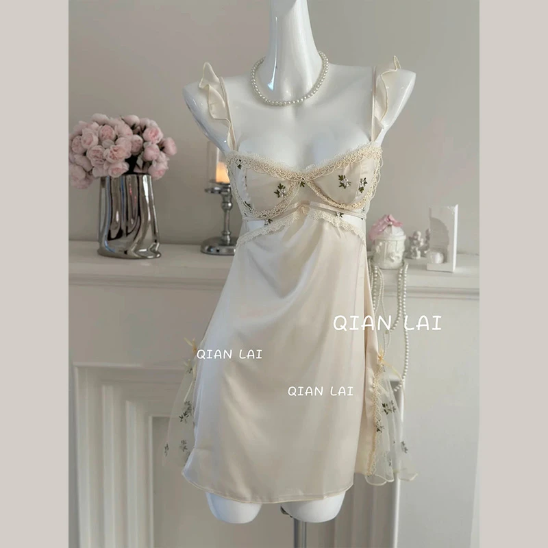 香槟玫瑰【80-130】冰丝修身睡衣自带胸垫收腰显瘦吊带性感纯欲睡裙