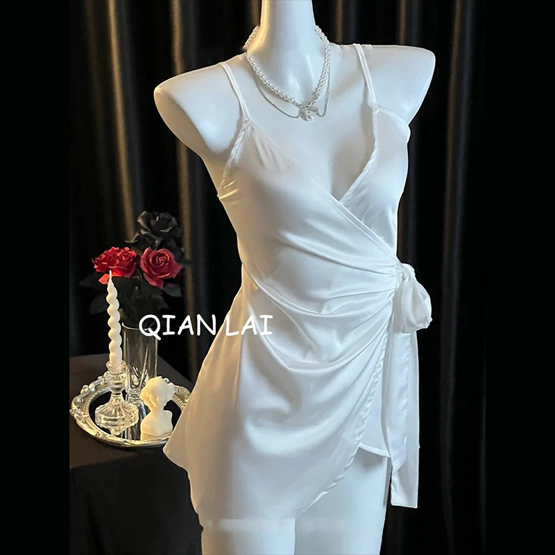 性感浴袍风不规则修身微胖显瘦冰丝御姐气质轻奢纯欲约会性感战袍