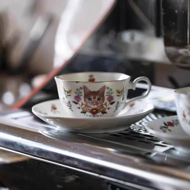 英式猫部咖啡杯碟套装狸花猫陶瓷下午茶具优雅猫咪茶杯盘子八角盘