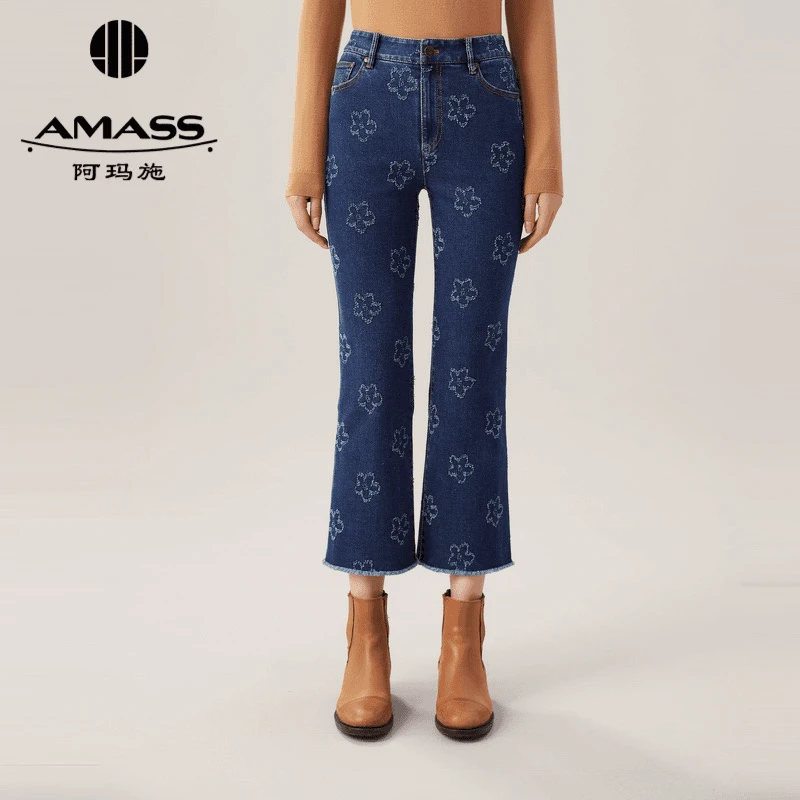 AMASS/阿玛施AMASS阿玛施设计感浮雕印花微喇修身牛仔裤5100152