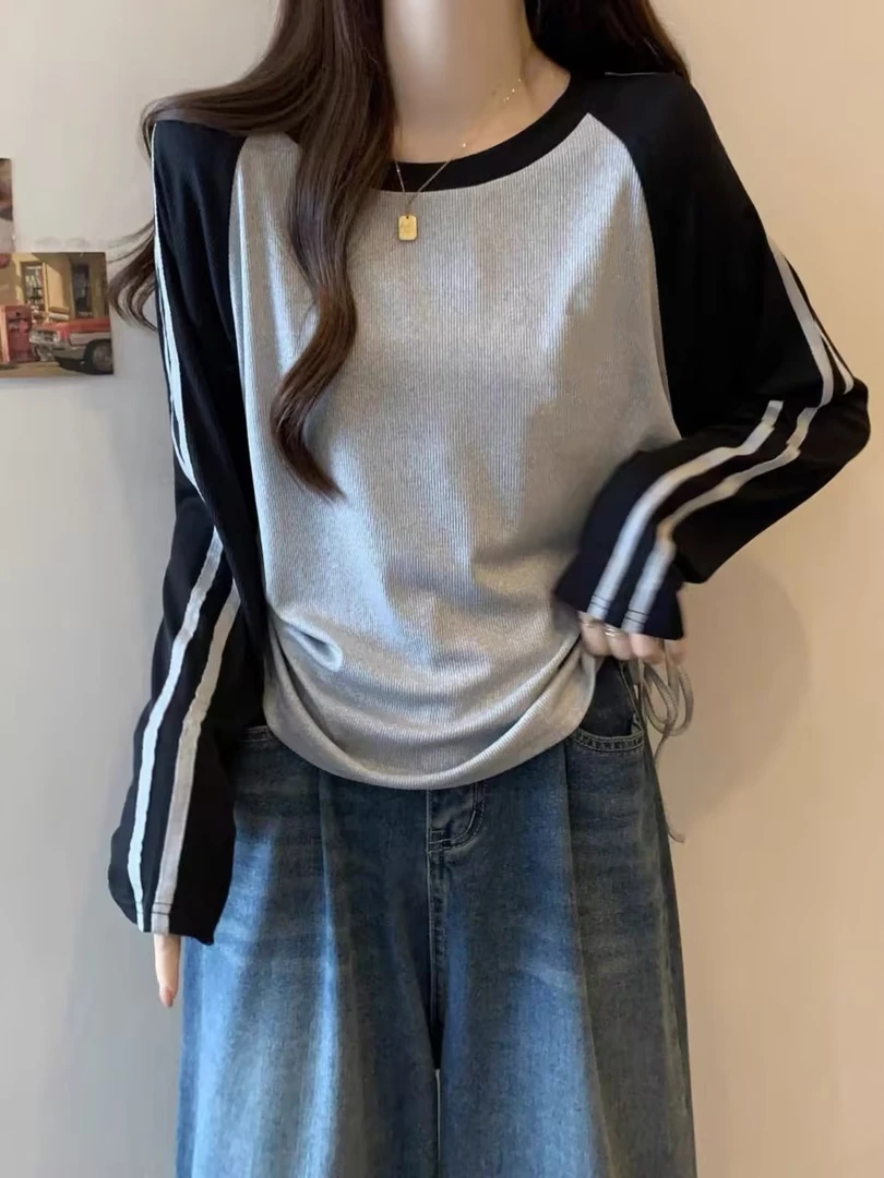 260 早秋新款设计感撞色拼接长袖休闲显瘦抽绳上衣（衣长58）