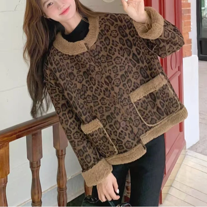 2271时尚百搭加厚款外套(衣长60)