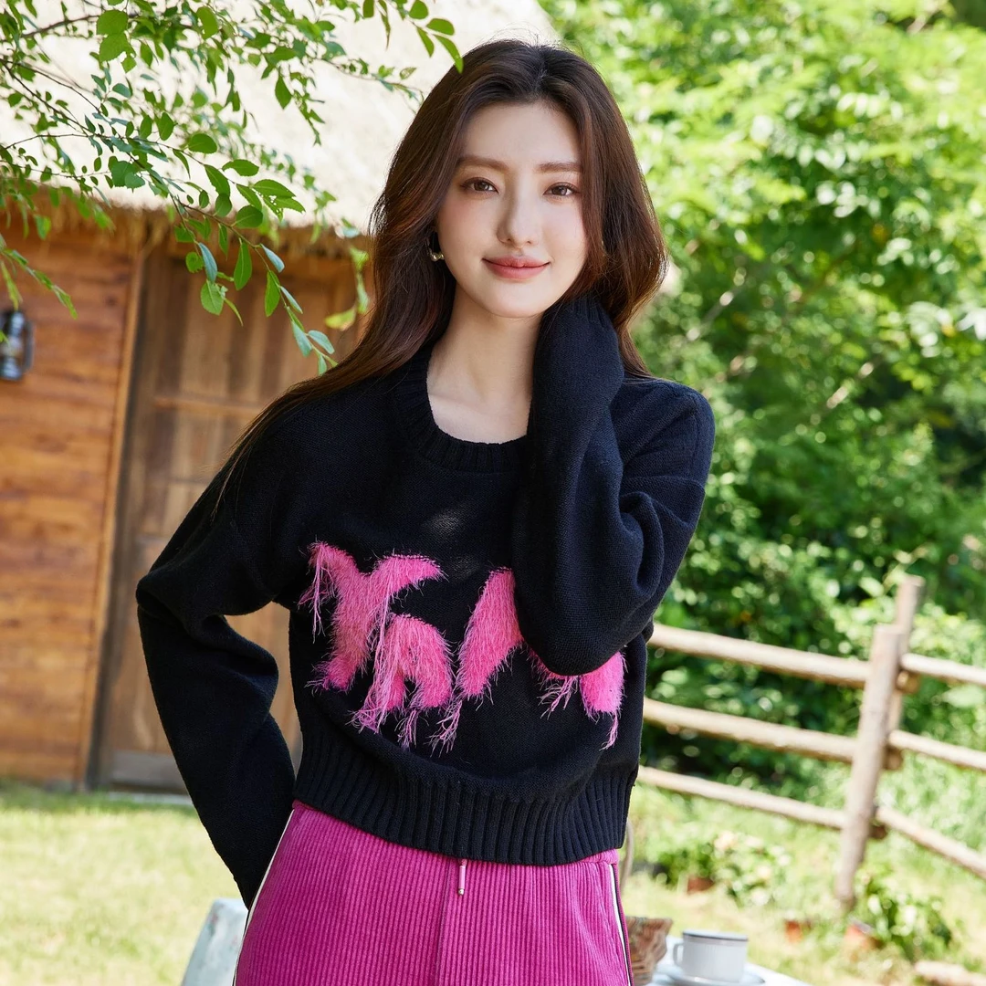 【恩朗严选】红色字母设计宽松毛衣88S0809