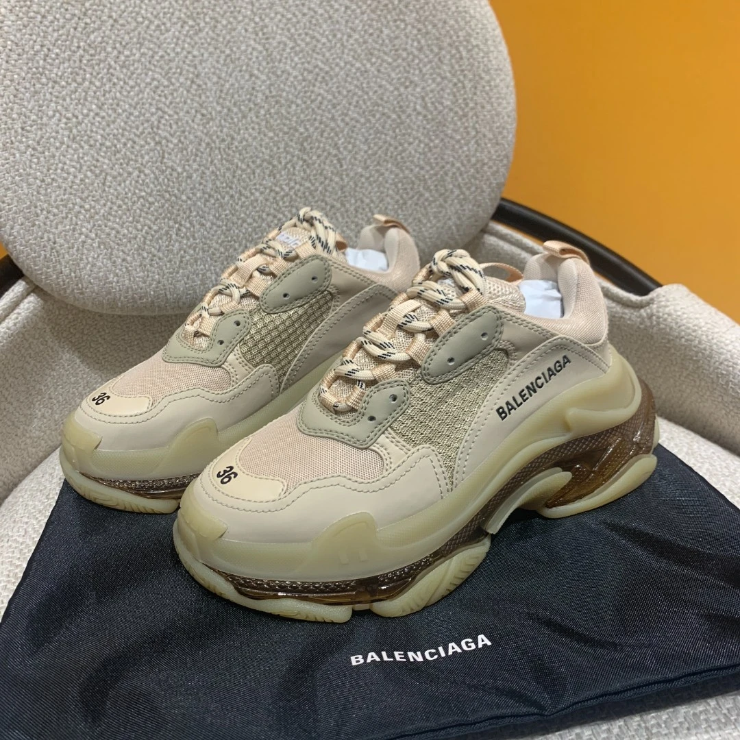 99新 Balenciaga/巴黎世家 track奶茶色/糖果色/黑复古低帮老爹鞋