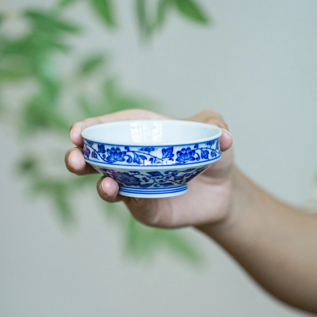 【景雅柴窑】青花缠枝莲折肩杯 高温陶瓷纯手工全手绘主人杯茶杯