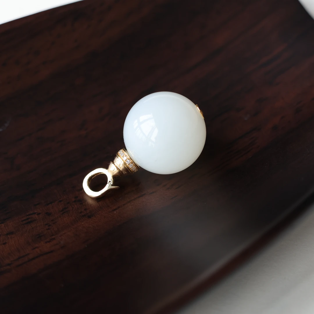 回头 | 严选精品高白和田玉白玉单珠吊坠