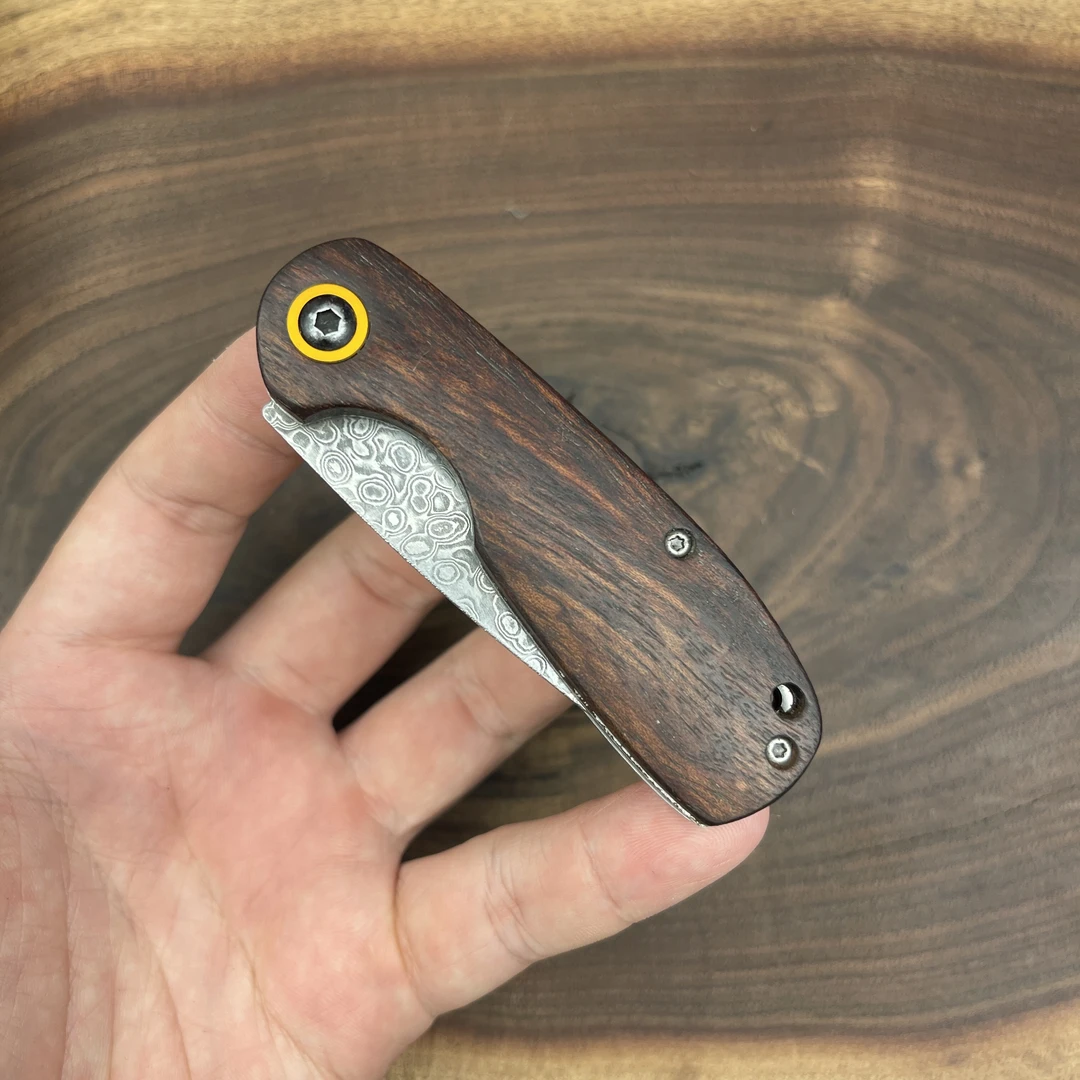 南美花梨木大马士革钢多功能户外家用小刀