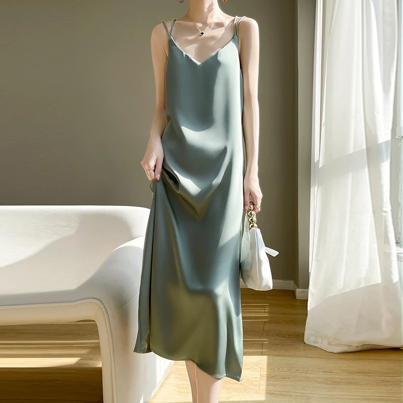 新款醋酸缎面美背无袖双肩带宽松韩版气质显瘦夏季吊带连衣裙冰丝