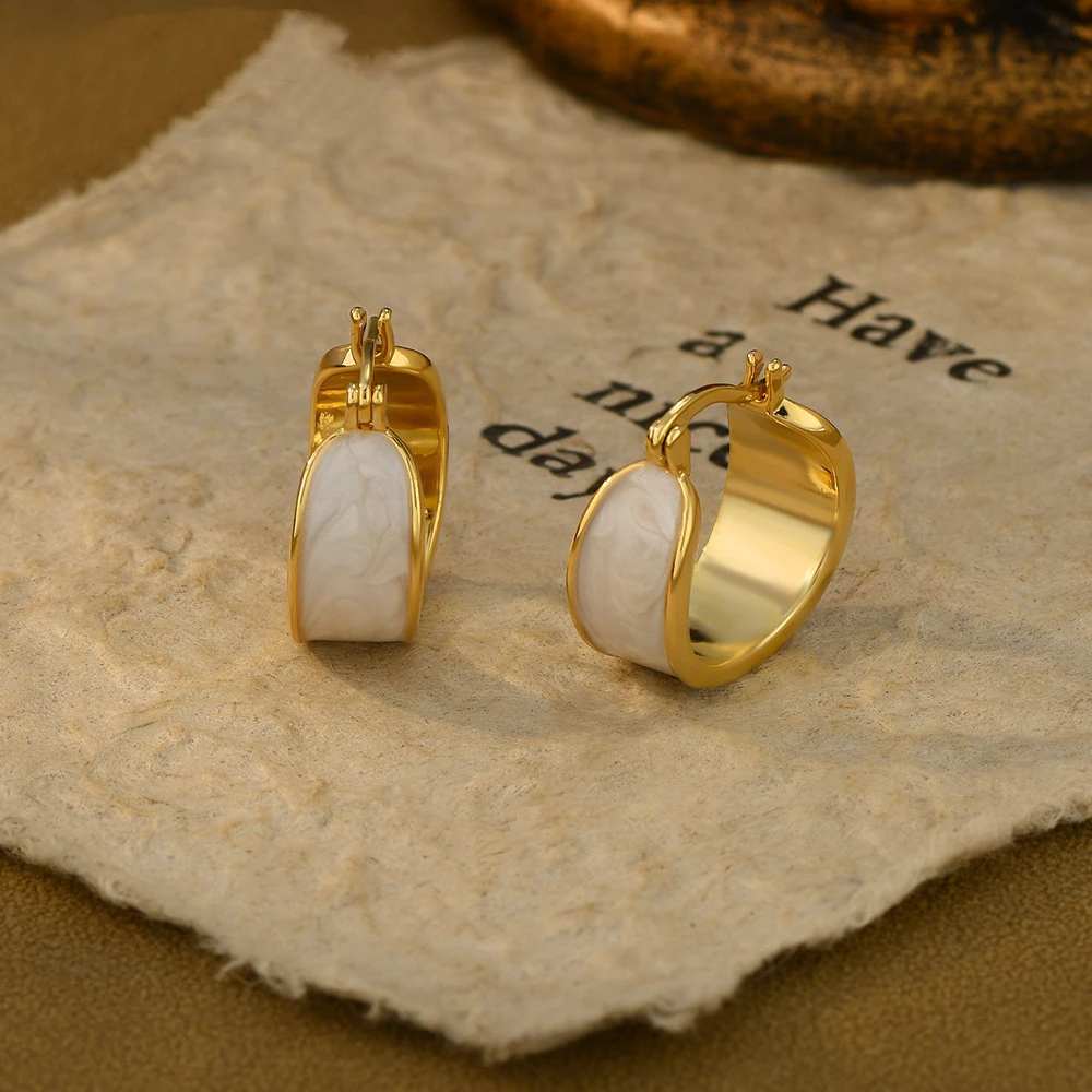 铜合金珐琅耳饰 轻奢时尚法式耳饰精致耳扣白色百搭小众简约气质