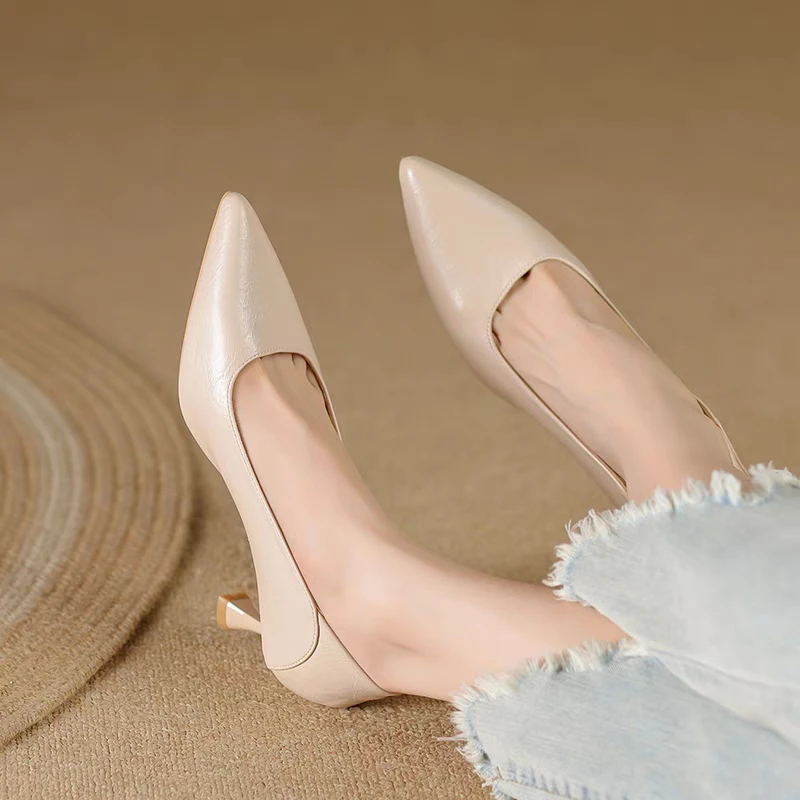 久站不累脚高跟鞋女细跟2025年新款尖头工作职业黑色单鞋软皮鞋女