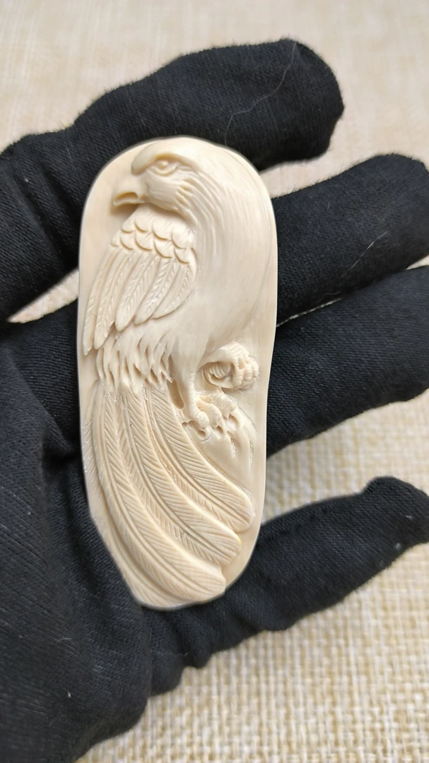 精品猛犸雕刻鸟把件1155