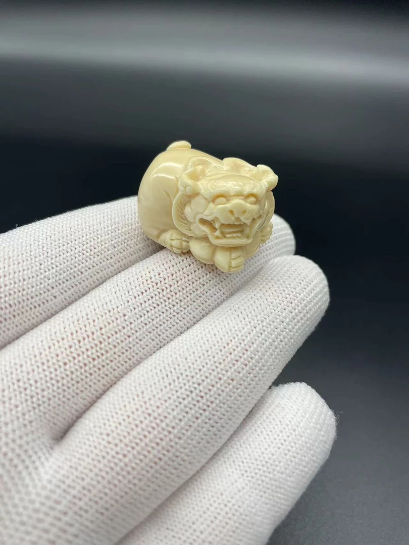 精品猛犸貔貅挂件26726