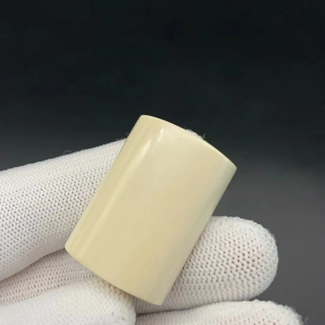 60026精品猛犸牙素牌挂件