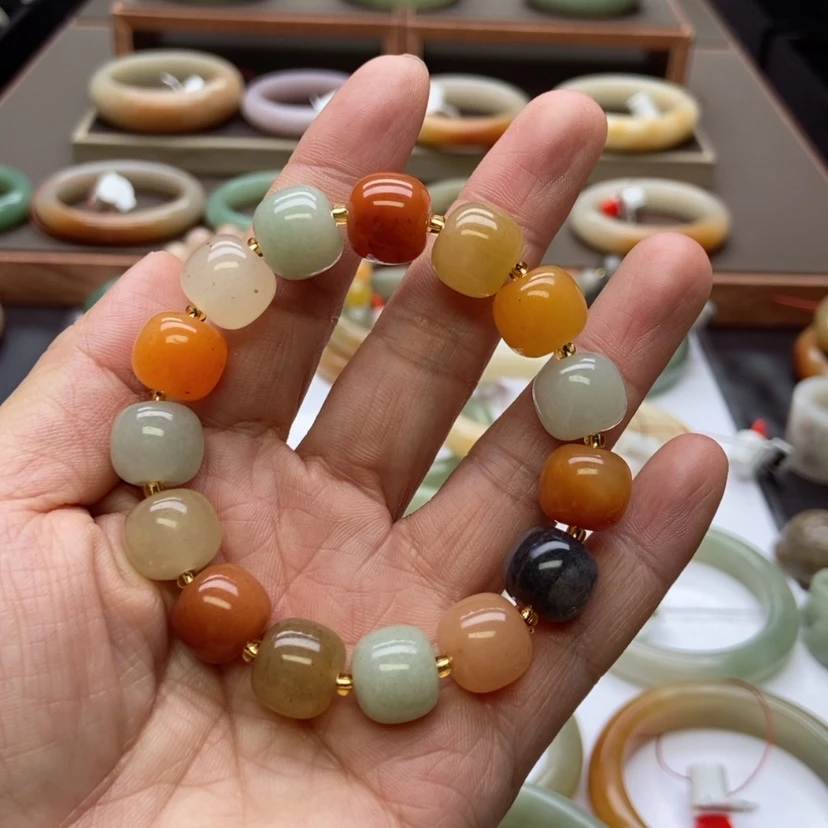 【闪购商品】石英质玉手镯未镶嵌