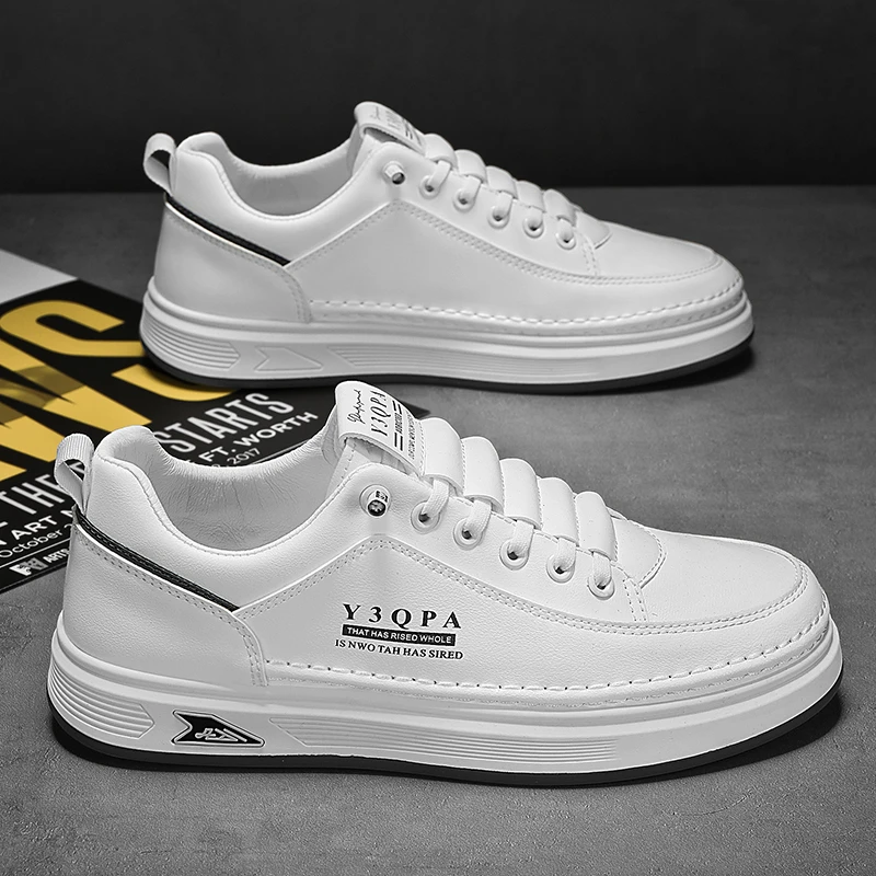 2024秋季新款男士防水韩版软底轻便一脚蹬减震板鞋小白鞋休闲皮鞋