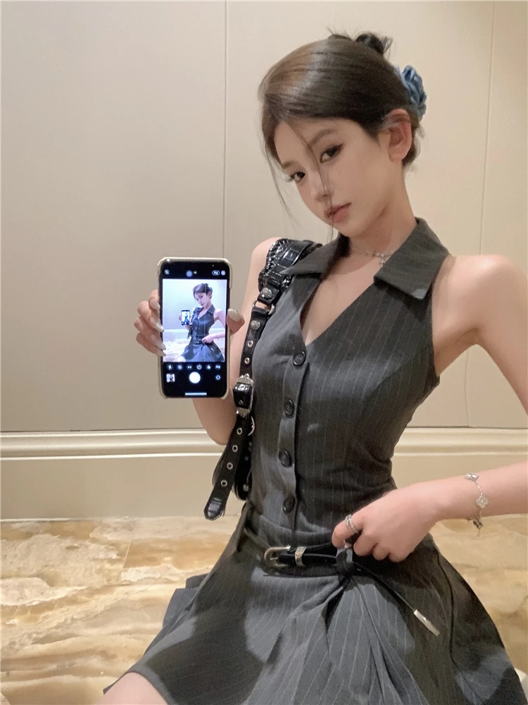 复古性感风灰色翻领挂脖百褶裙女装春季西装无袖收腰短裙连衣裙子