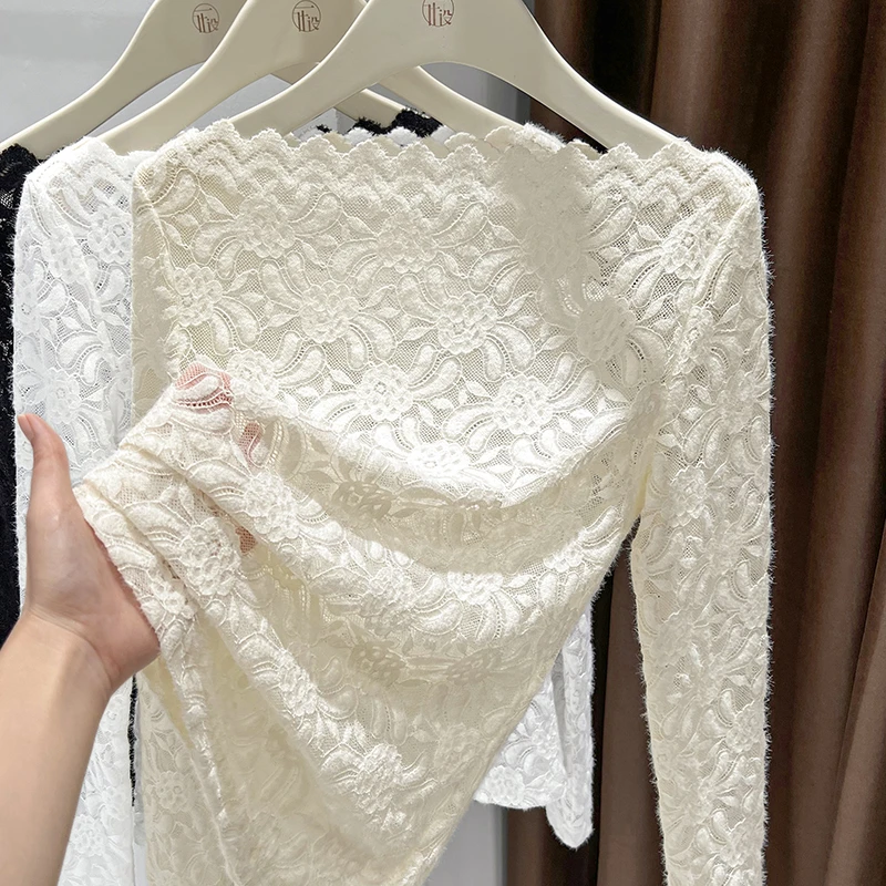 杏色一字领蕾丝网纱打底衫女爆款2024新款秋冬长袖设计感内搭上衣