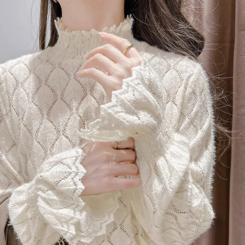 高领蕾丝打底衫女款爆款2024新款秋冬保暖宽松内搭洋气喇叭袖上衣
